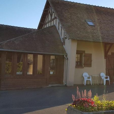 Les Brulis Chambre D'Hotes Châtillon-sur-Loire Exteriér fotografie